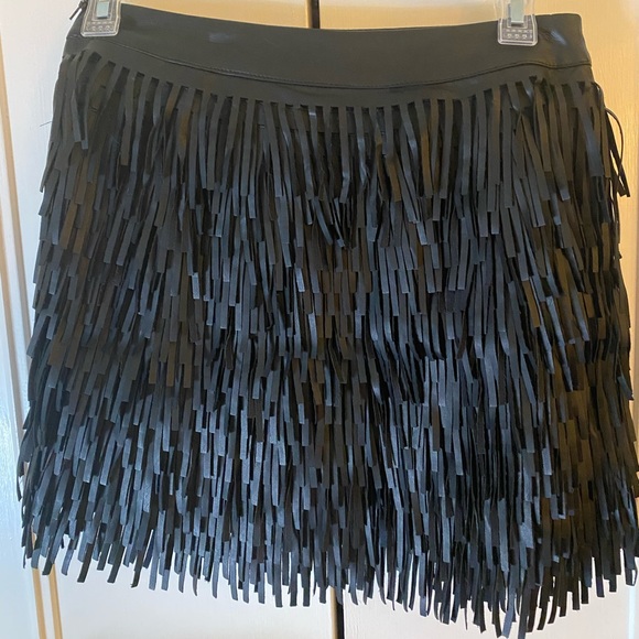 ETHEREAL BY LOVEMARKS HIGHWAIST FAUX LEATHER SKIRT - Picture 4 of 5